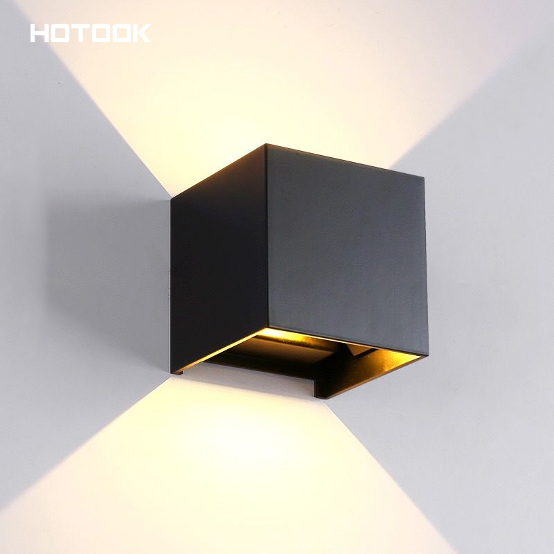 Contemporary LED Wall Sconce