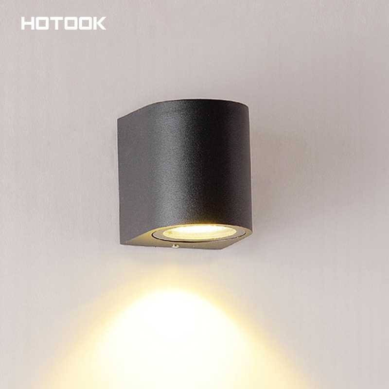 Modern Accent Wall Light