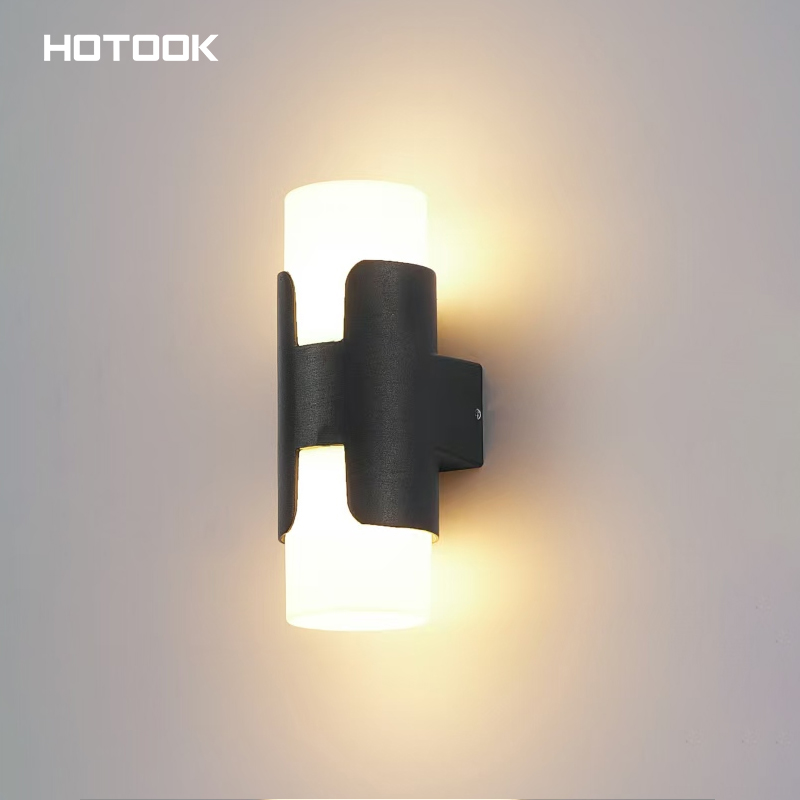 Contemporary Wall Lamp Fixture