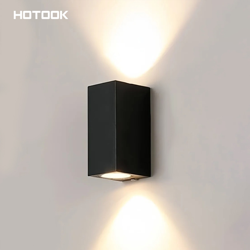 Modern Wall Light for Corridor